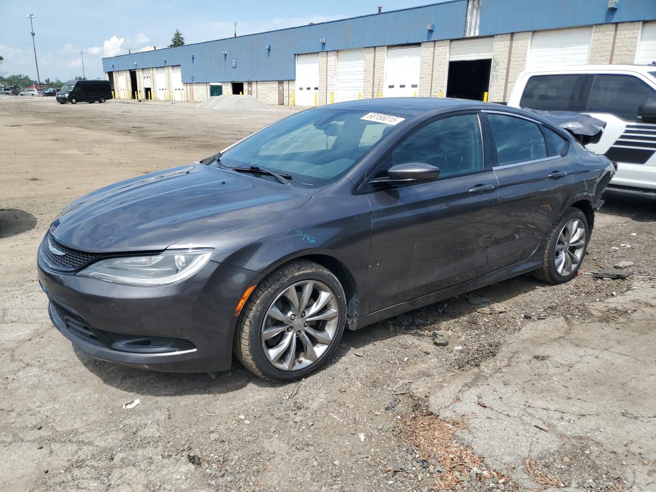 CHRYSLER 200 S 2015