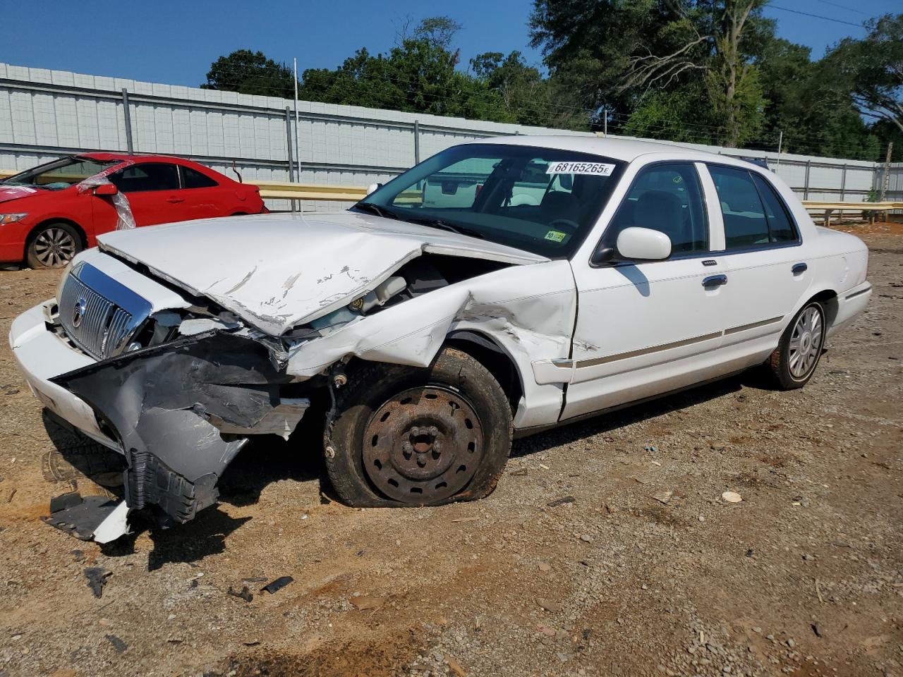 MERCURY GRAND MARQUIS GS 2004