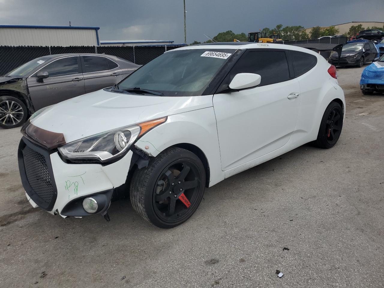 HYUNDAI VELOSTER 2017
