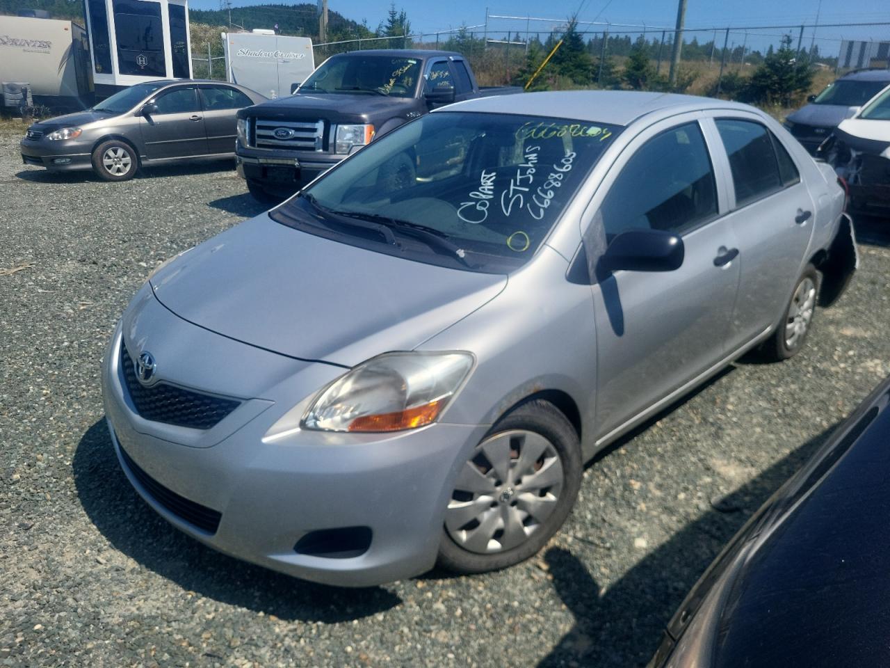 TOYOTA YARIS 2009