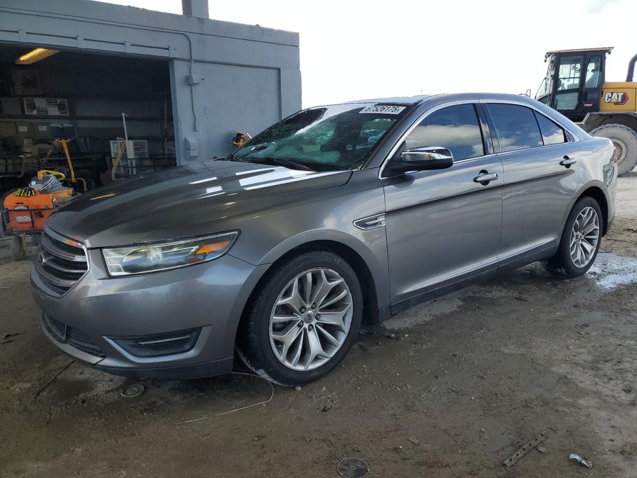 FORD TAURUS LIM 2014