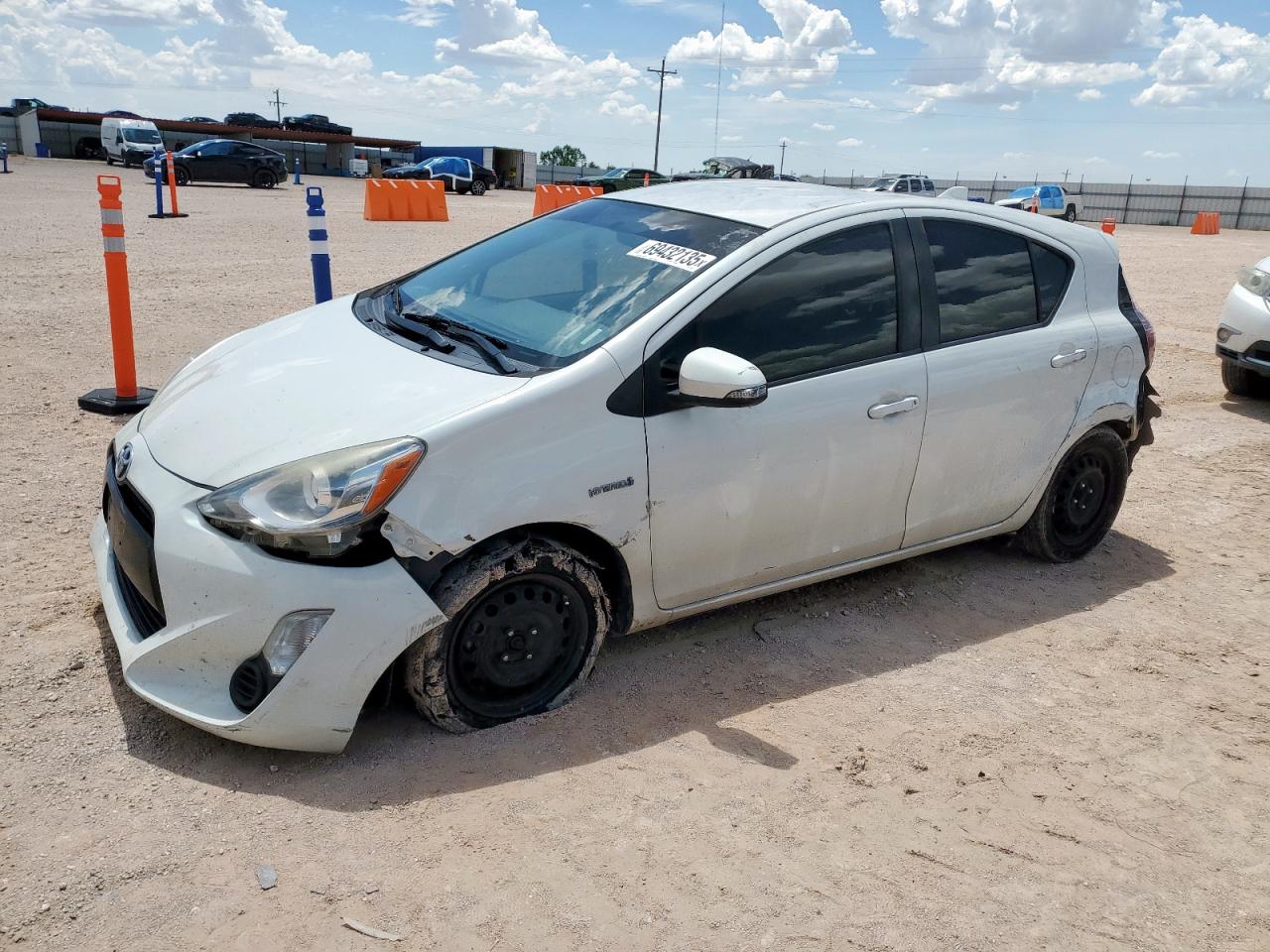 TOYOTA PRIUS C 2015