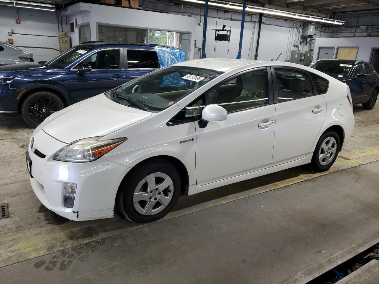 TOYOTA PRIUS 2010