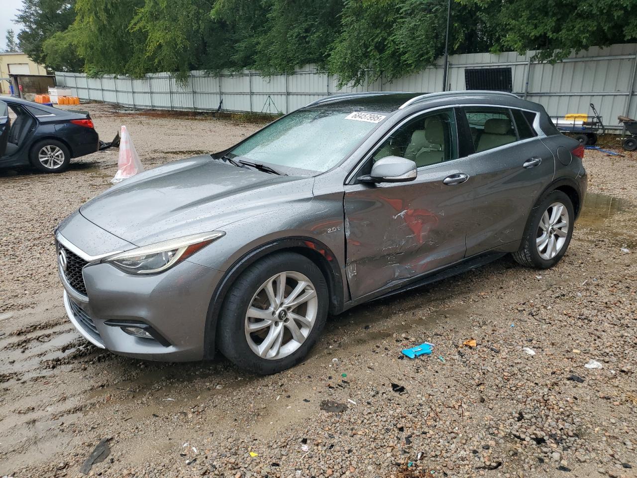 INFINITI QX30 2017