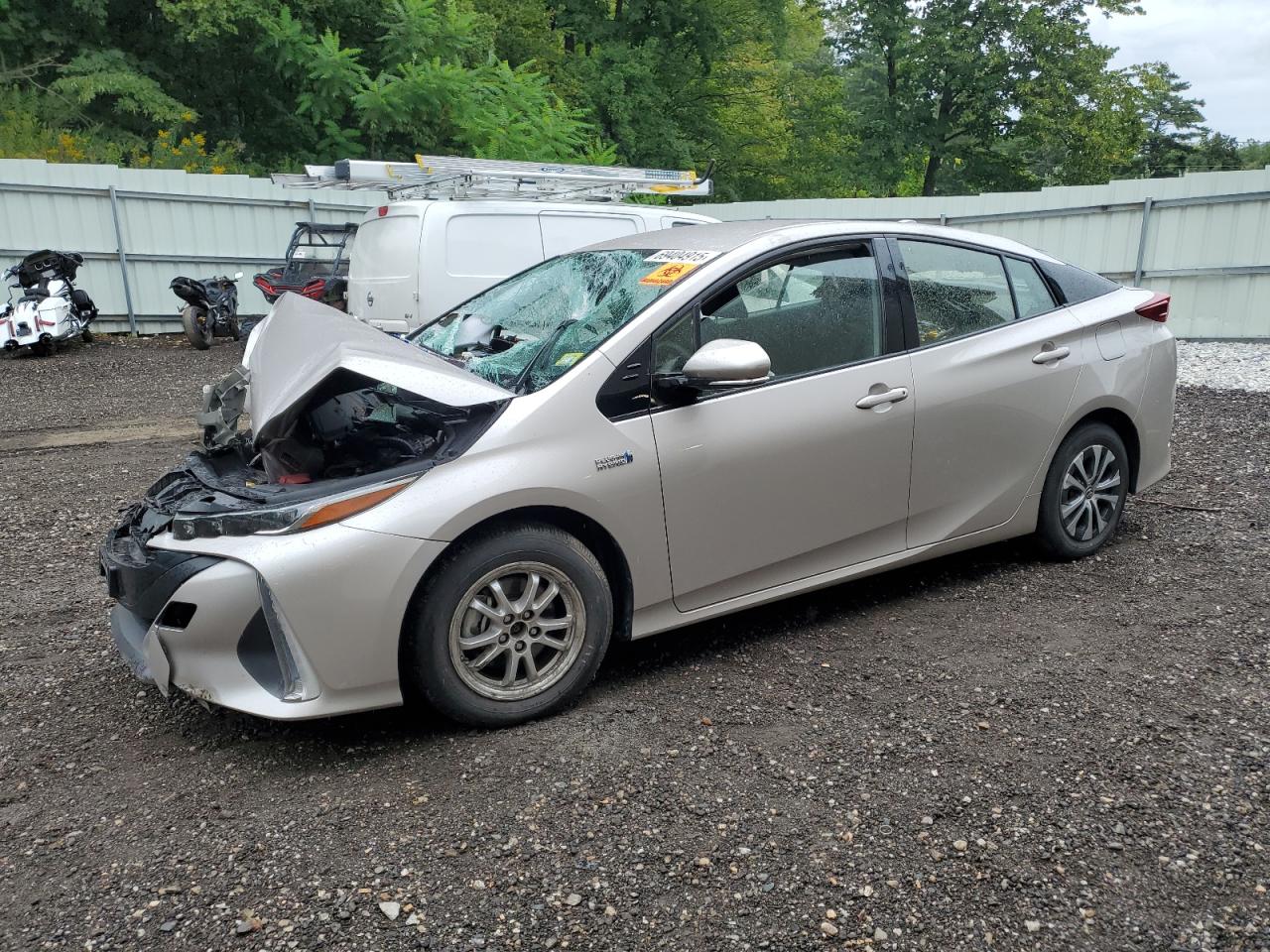 TOYOTA PRIUS PRIME LE 2020