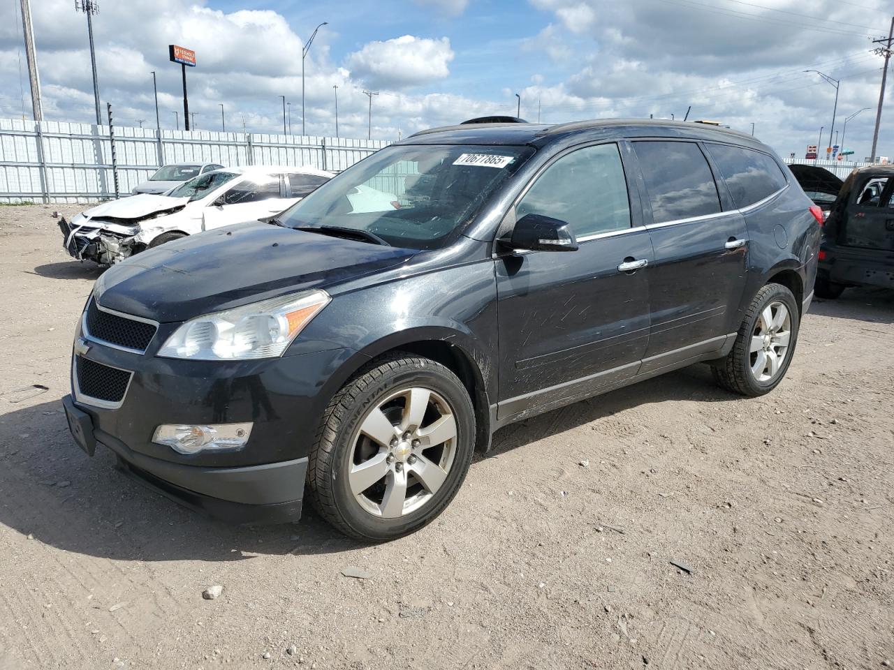 CHEVROLET TRAVERSE L 2011