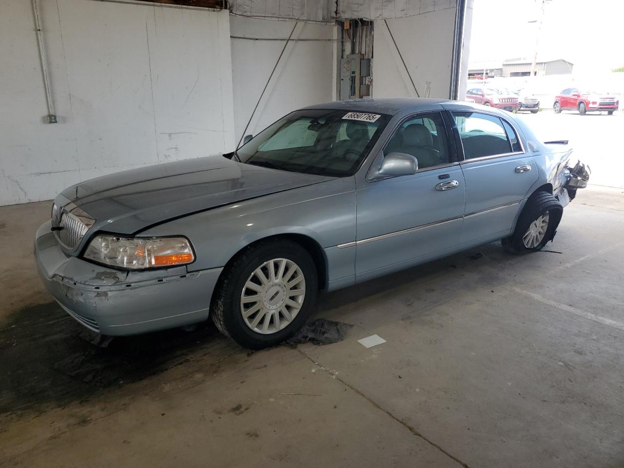 LINCOLN TOWN CAR S 2005