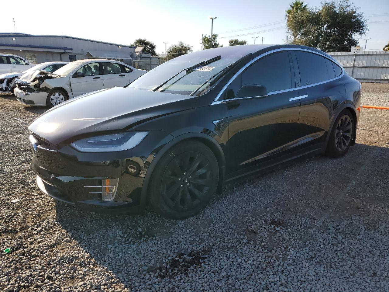 TESLA MODEL X 2020