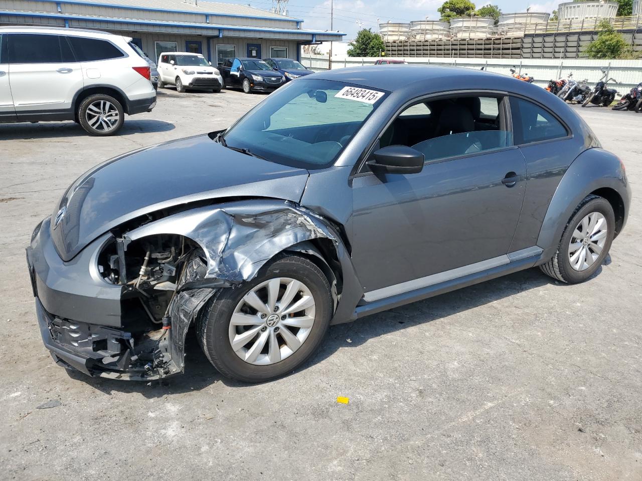VOLKSWAGEN BEETLE 2013