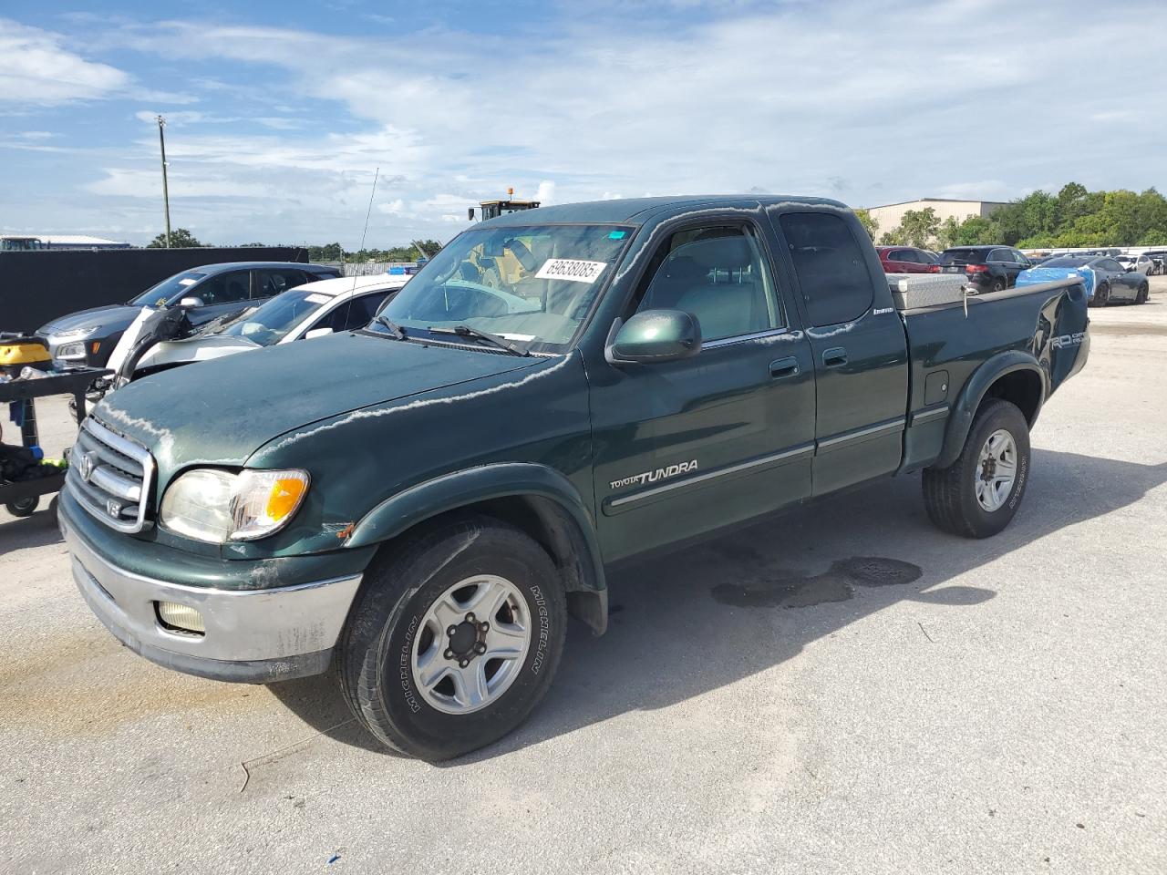 TOYOTA TUNDRA ACC 2002