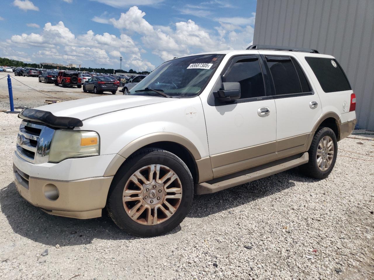 FORD EXPEDITION 2011