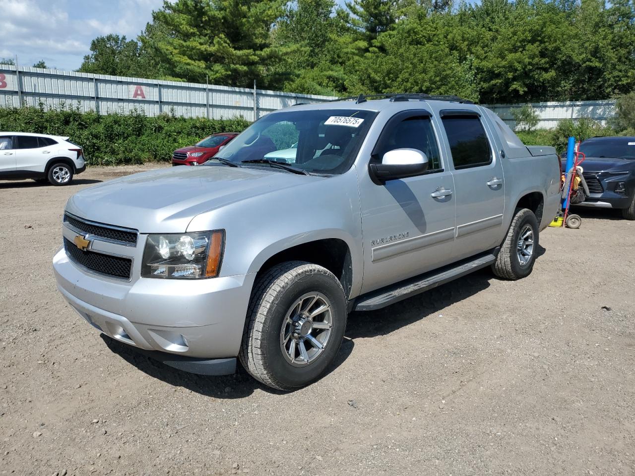 CHEVROLET AVALANCHE 2013