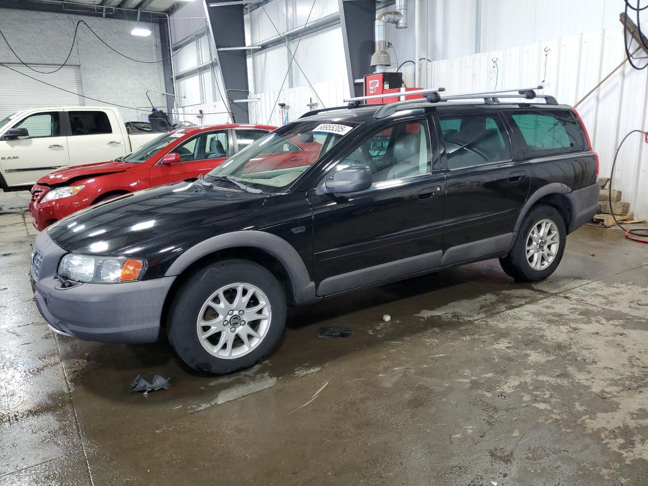 VOLVO XC70 2004