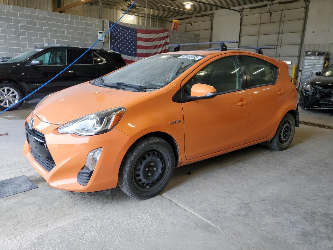 TOYOTA PRIUS C 2016
