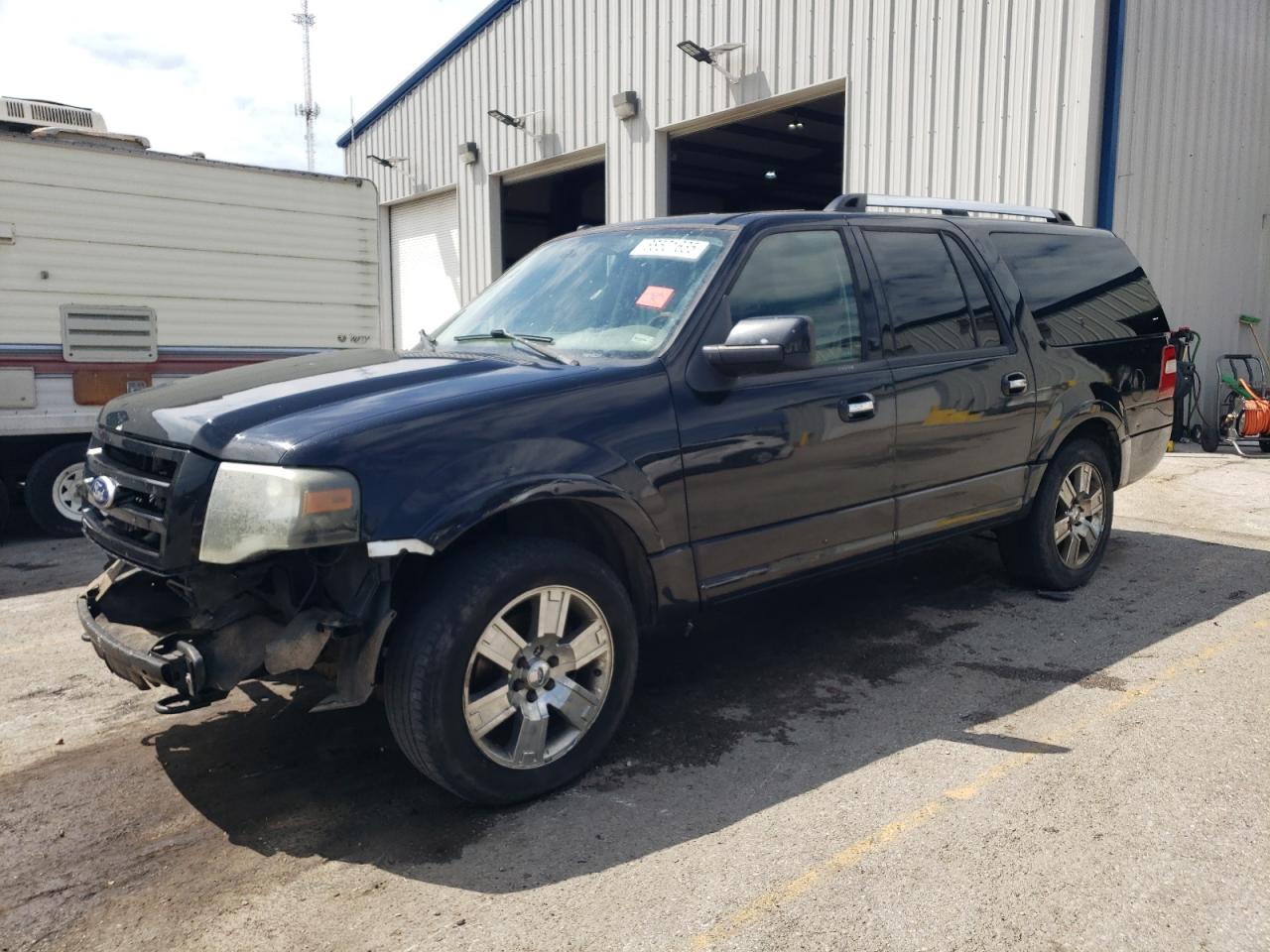 FORD EXPEDITION 2010