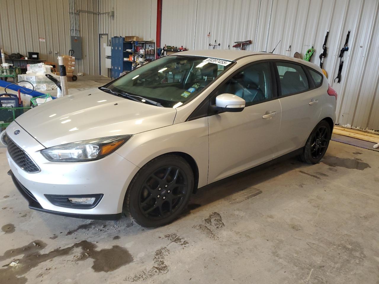 FORD FOCUS SE 2016