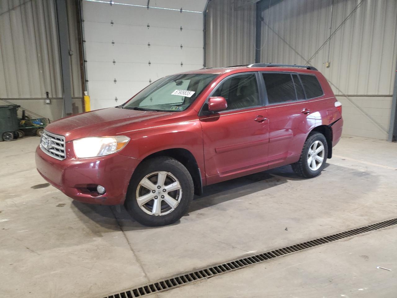 TOYOTA HIGHLANDER 2010