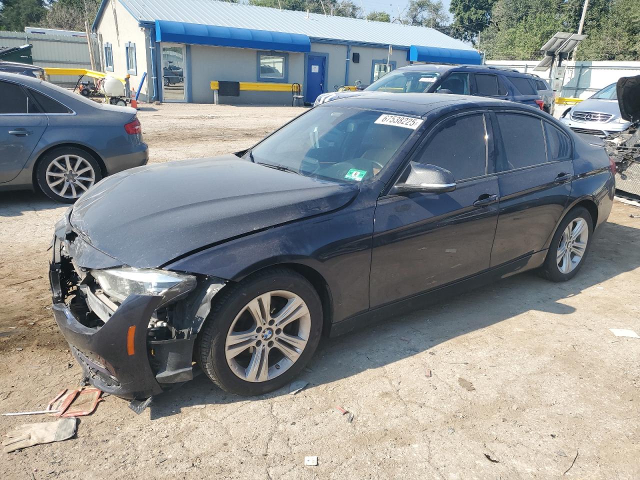 BMW 328 2016