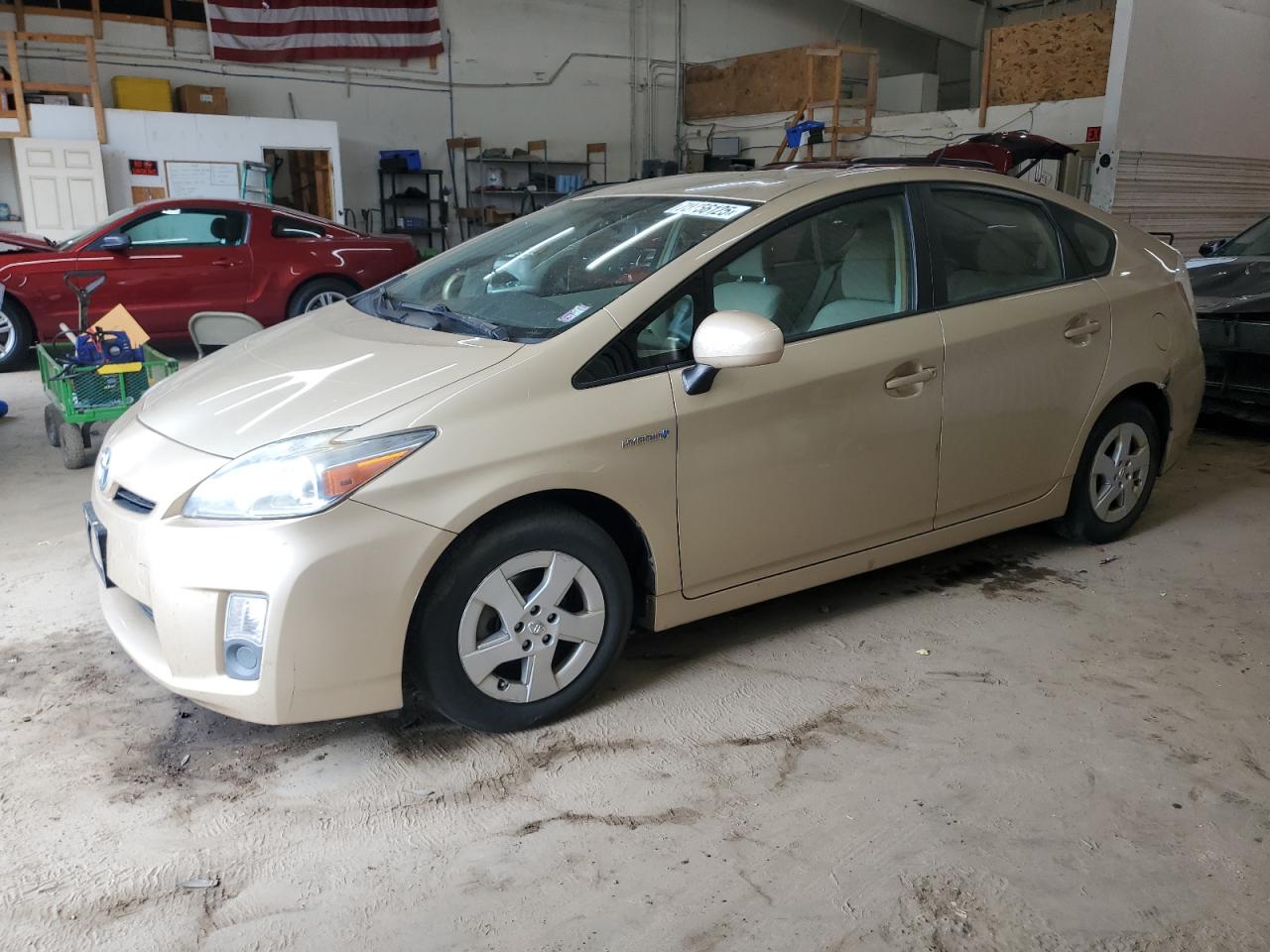 TOYOTA PRIUS 2010
