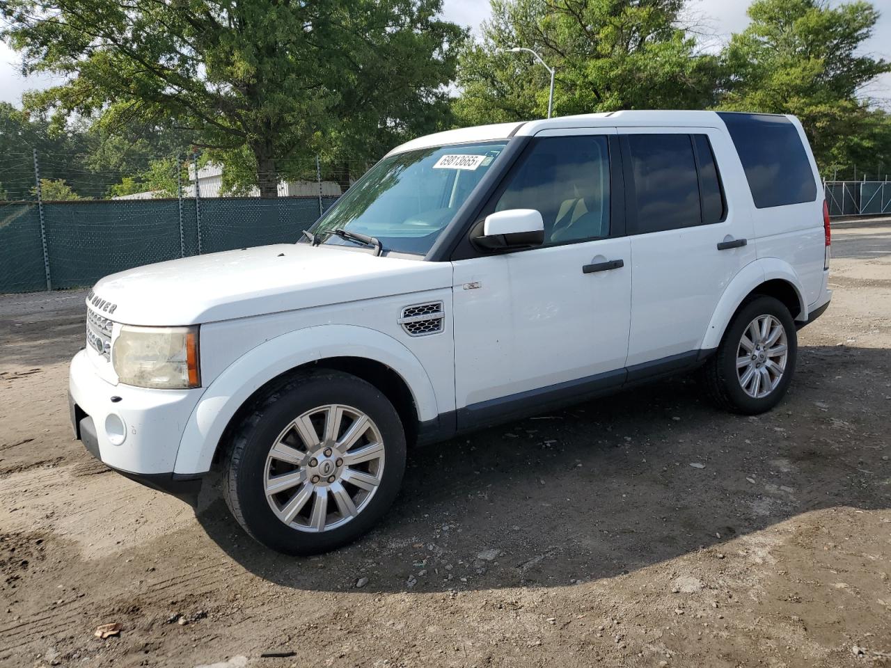 LAND ROVER LR4 HSE 2013