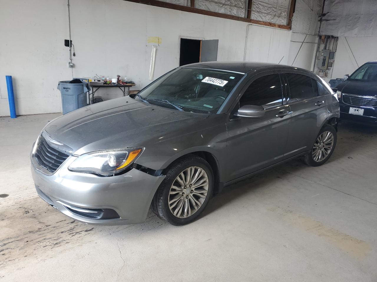 CHRYSLER 200 TOURIN 2012