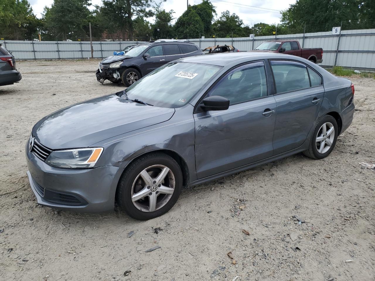 VOLKSWAGEN JETTA BASE 2012