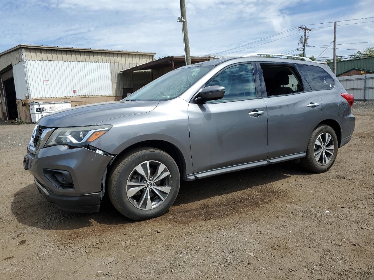 NISSAN PATHFINDER 2018