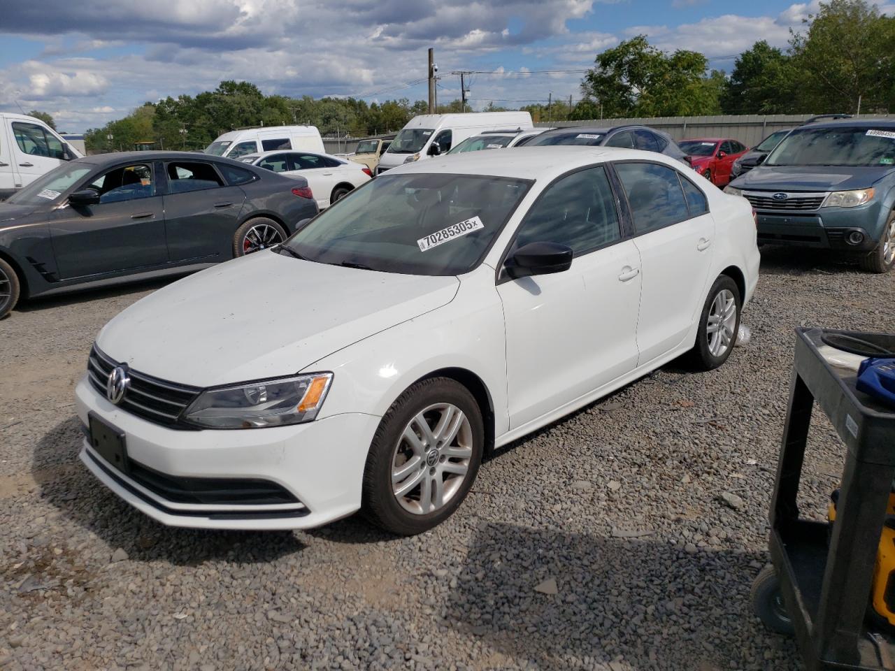 VOLKSWAGEN JETTA BASE 2015