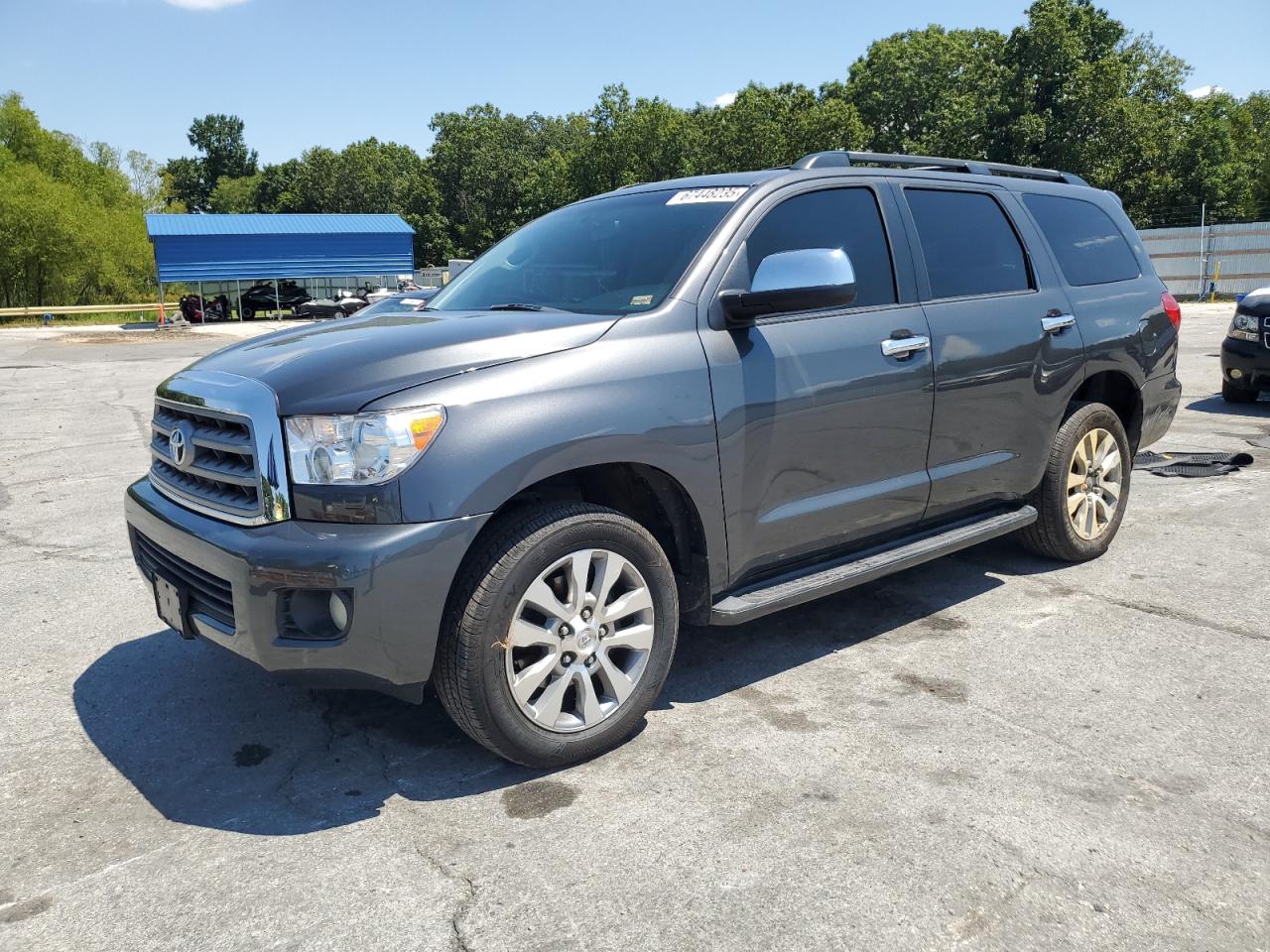 TOYOTA SEQUOIA LI 2011