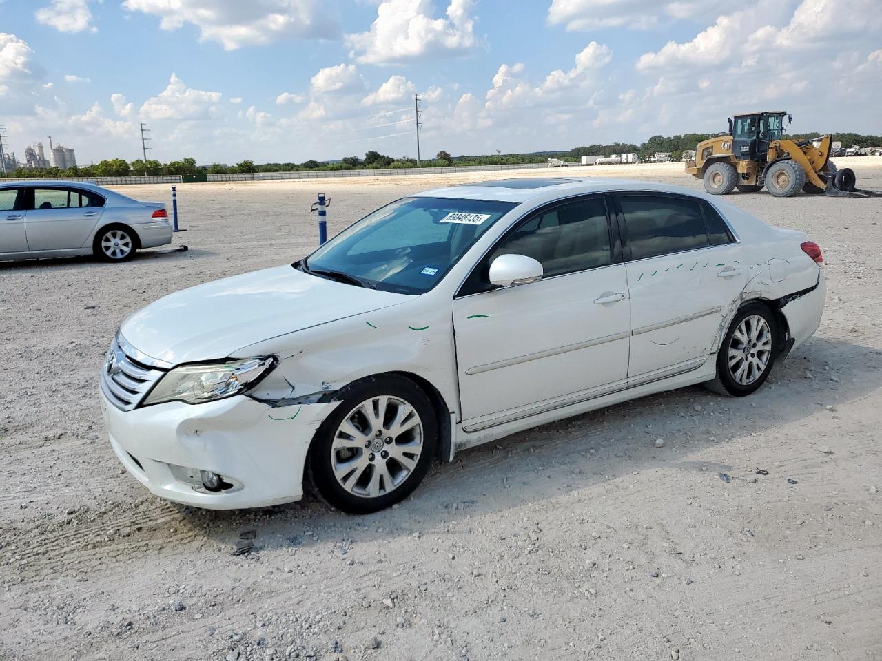 TOYOTA AVALON BAS 2011