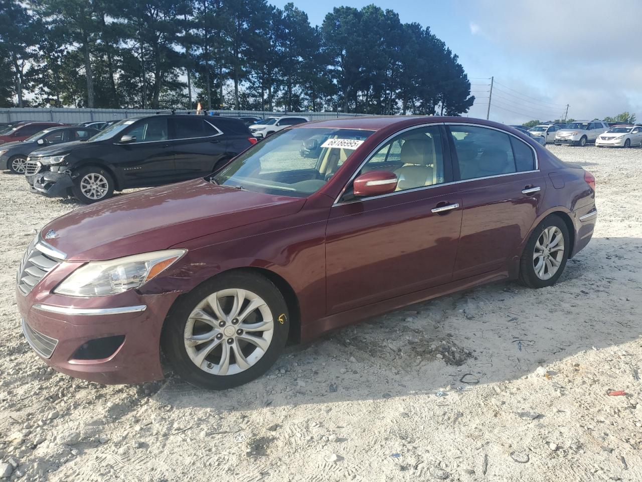 HYUNDAI GENESIS 3. 2012