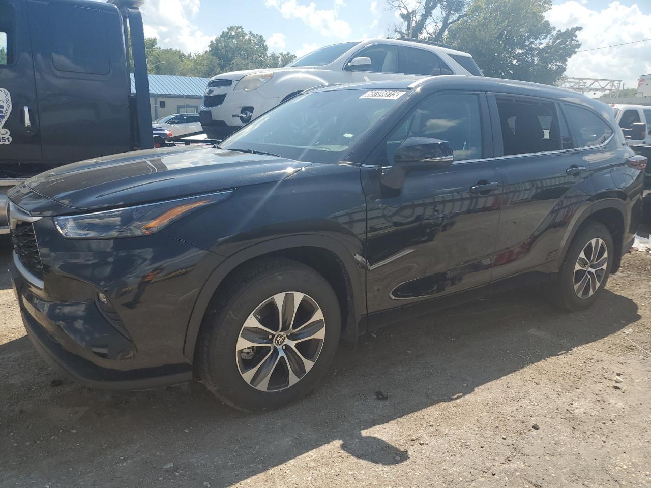 TOYOTA HIGHLANDER 2025
