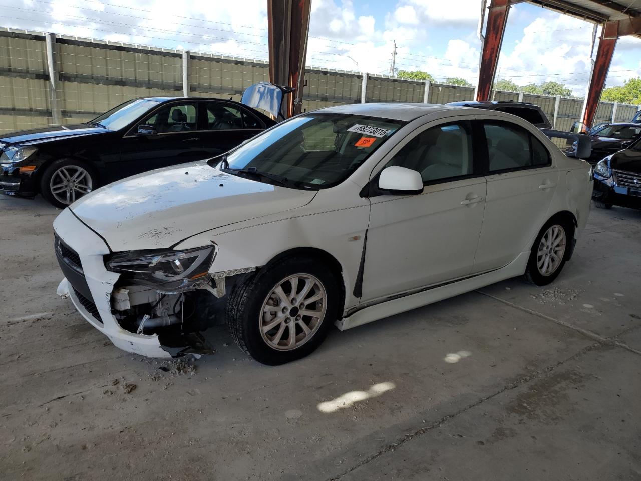 MITSUBISHI LANCER ES/ 2013