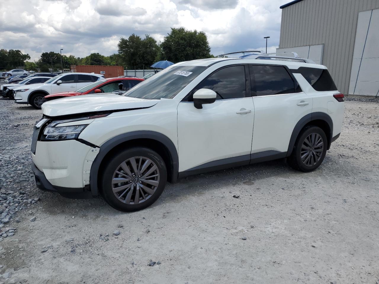 NISSAN PATHFINDER 2022