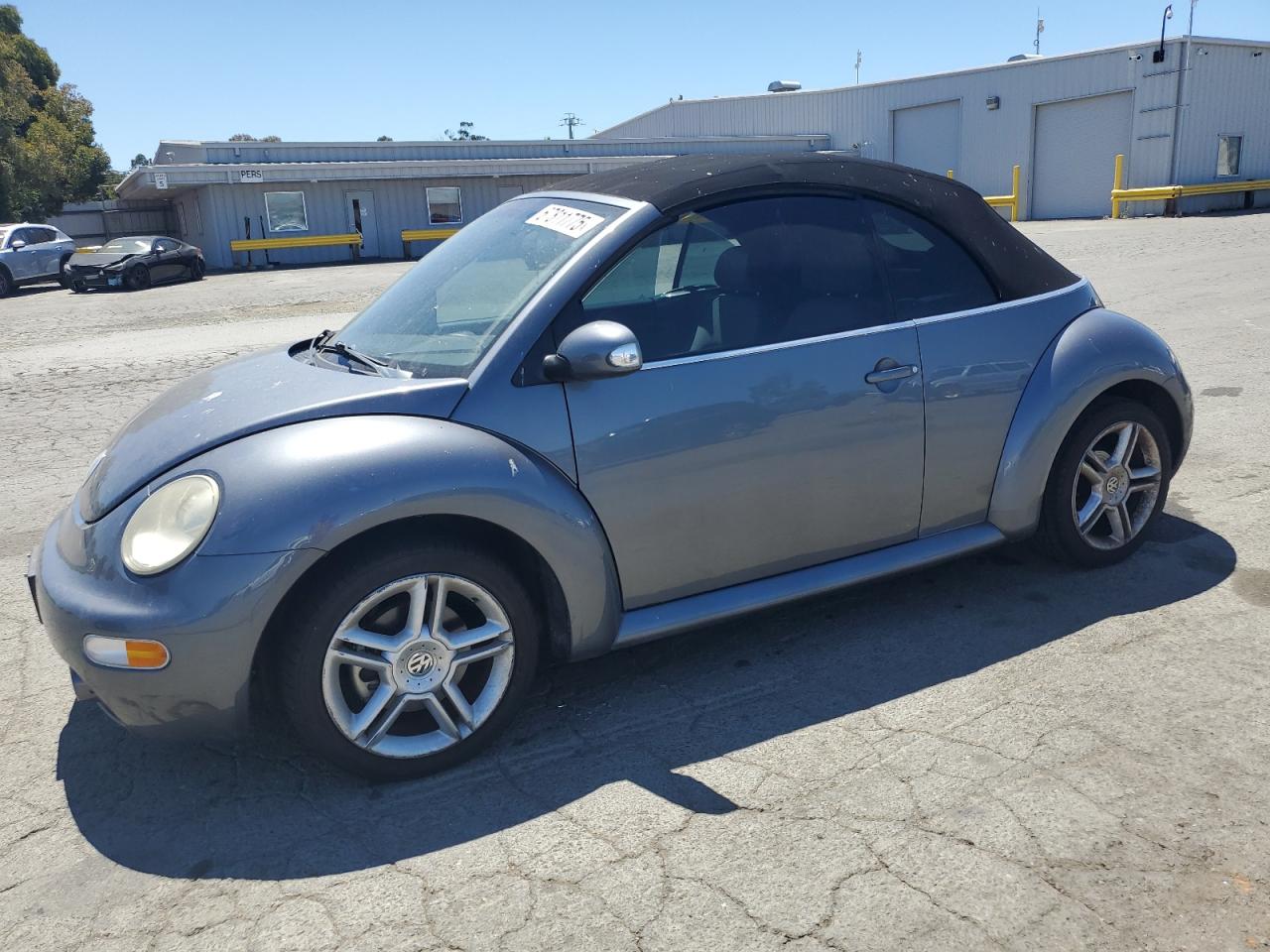VOLKSWAGEN NEW BEETLE 2005