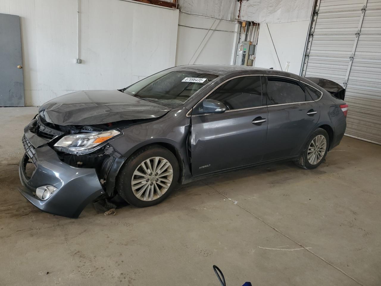 TOYOTA AVALON HYBRID 2013