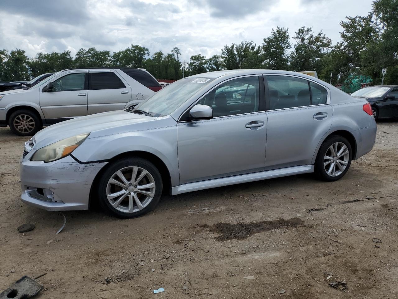 SUBARU LEGACY 2.5 2013