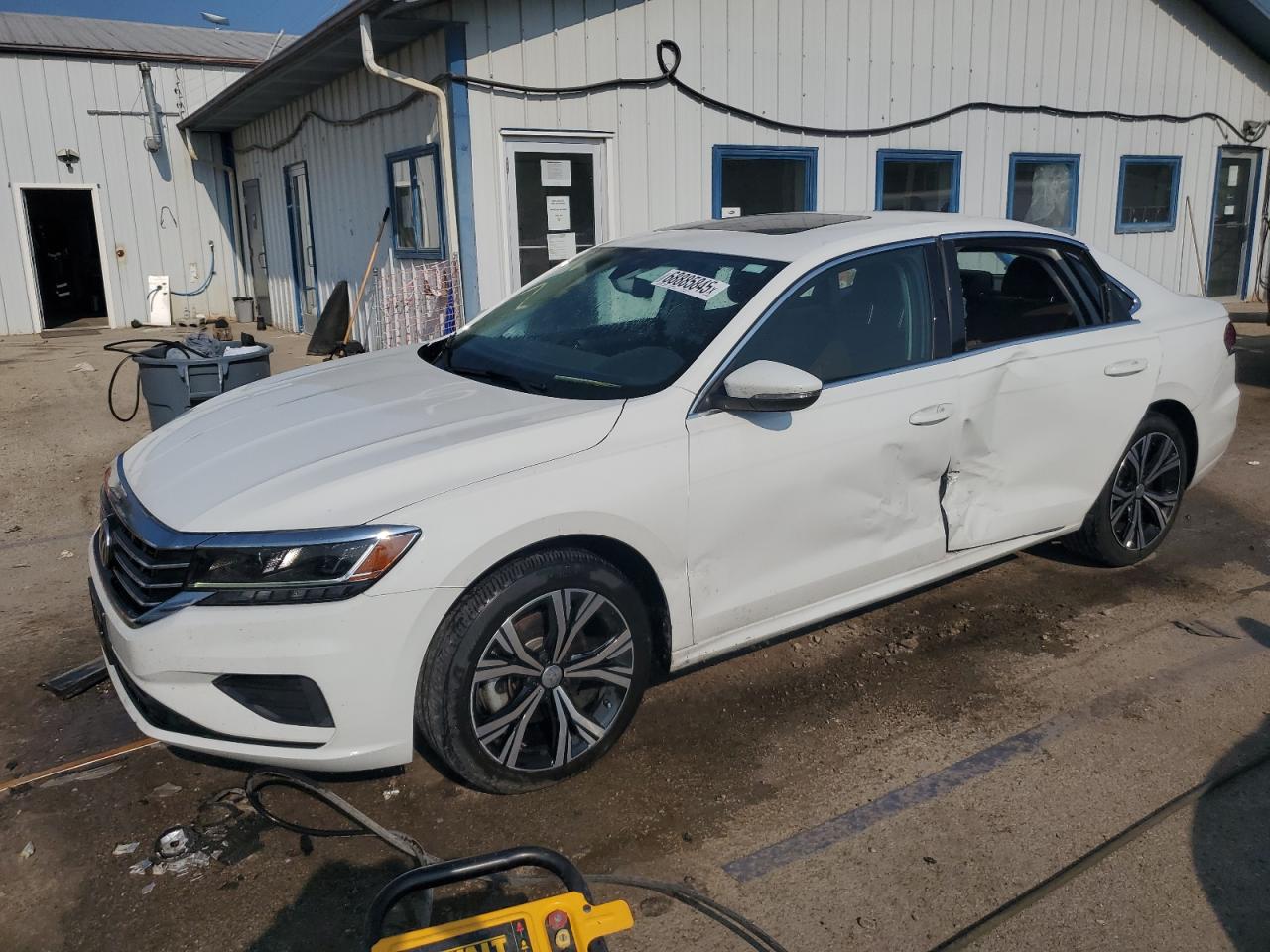 VOLKSWAGEN PASSAT SE 2022