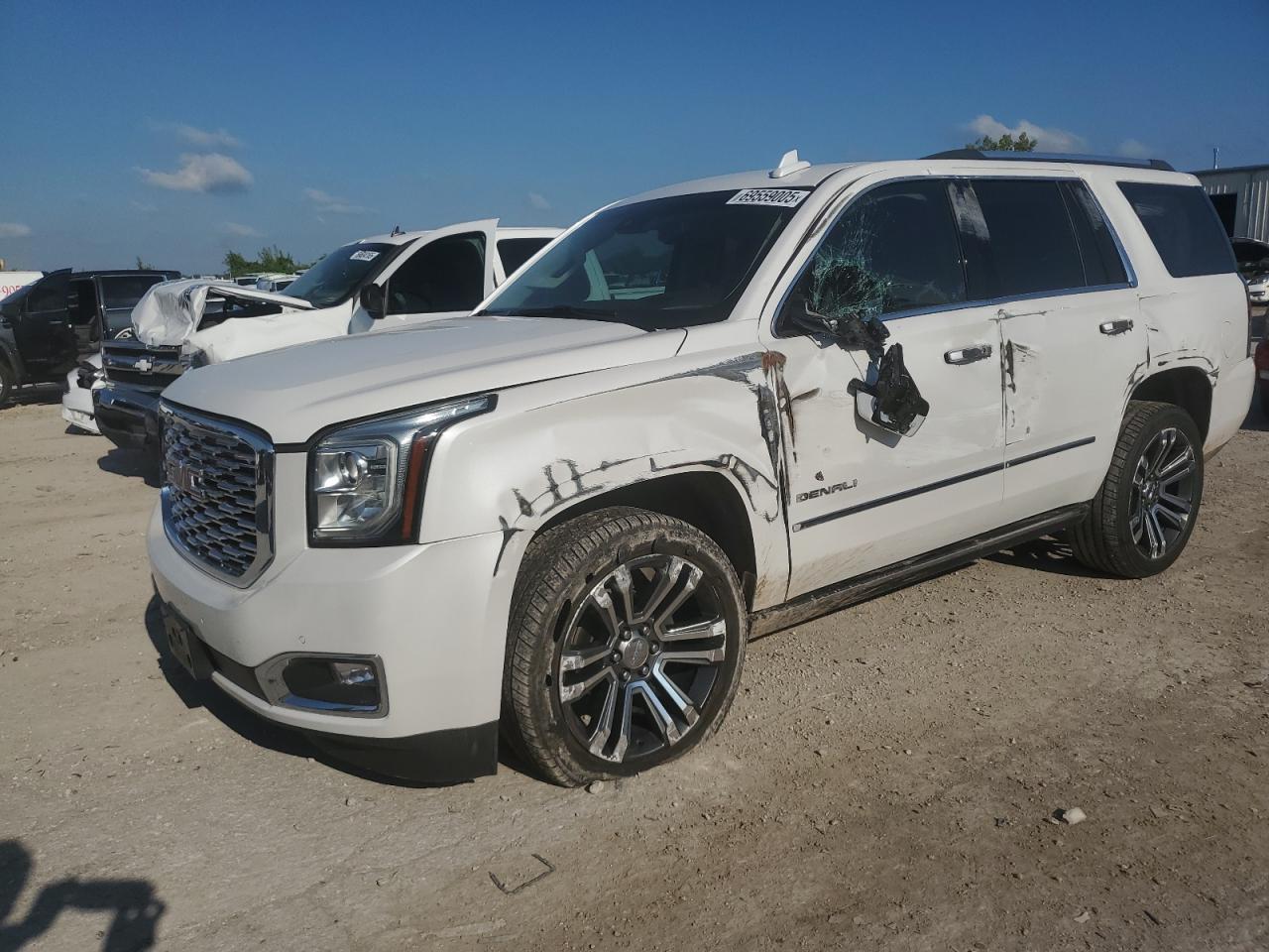 GMC YUKON DENA 2019