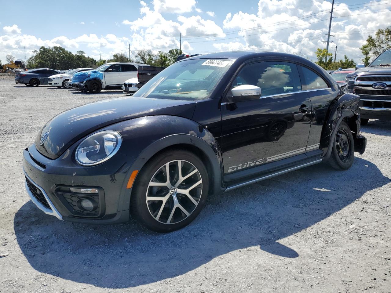 VOLKSWAGEN BEETLE DUN 2016