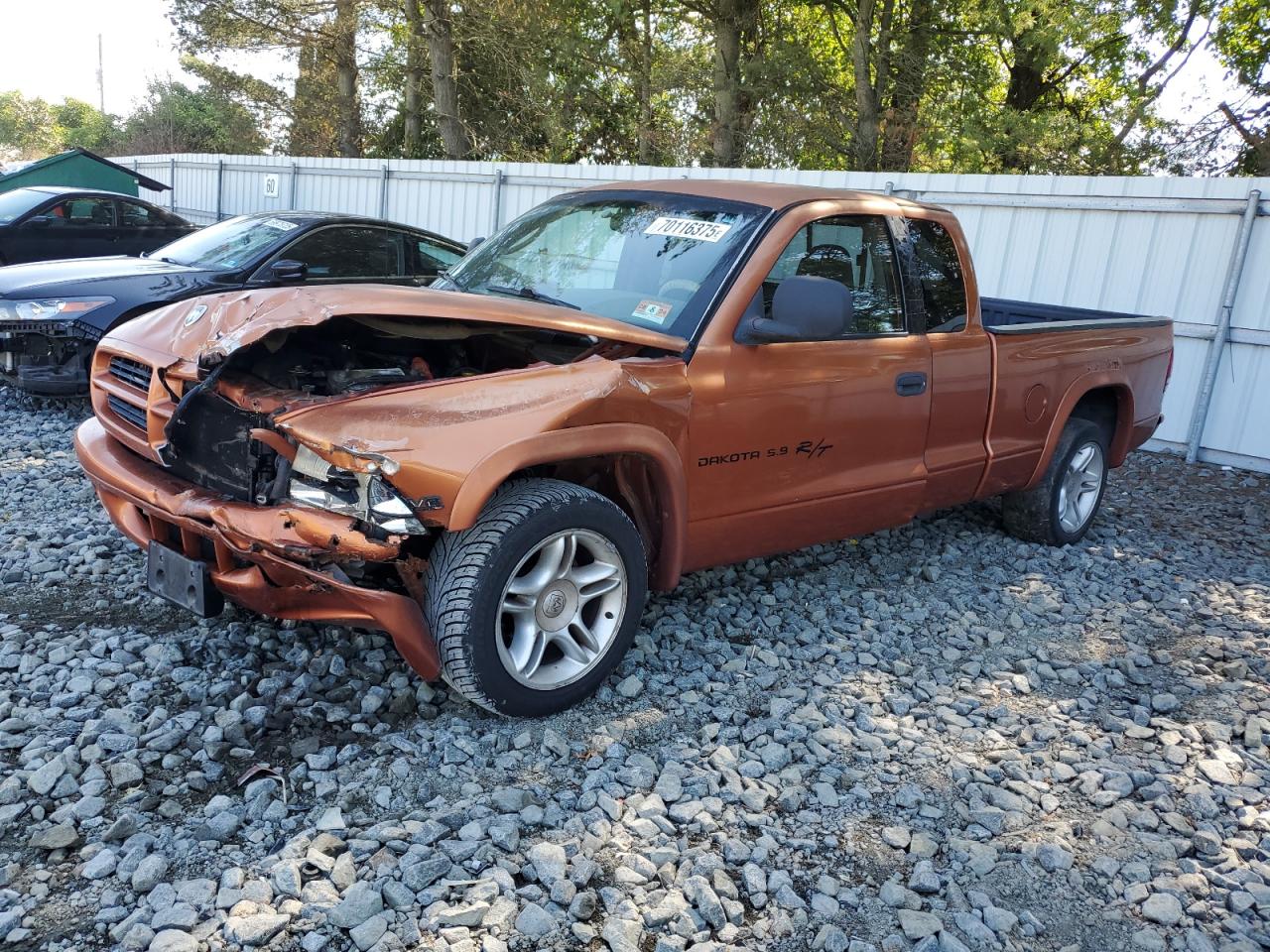 DODGE DAKOTA 2000