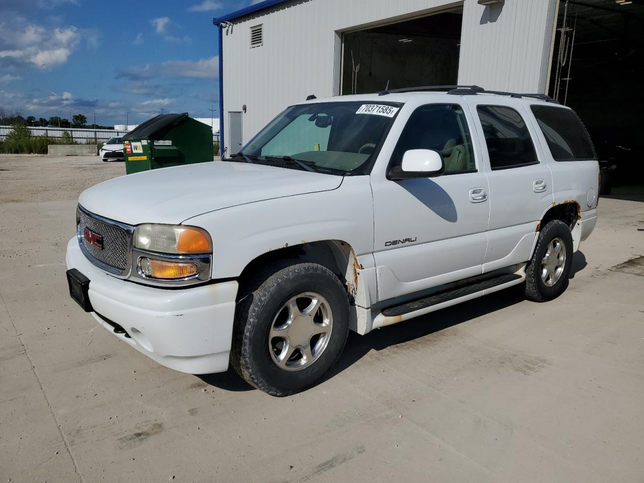 GMC YUKON DENA 2005