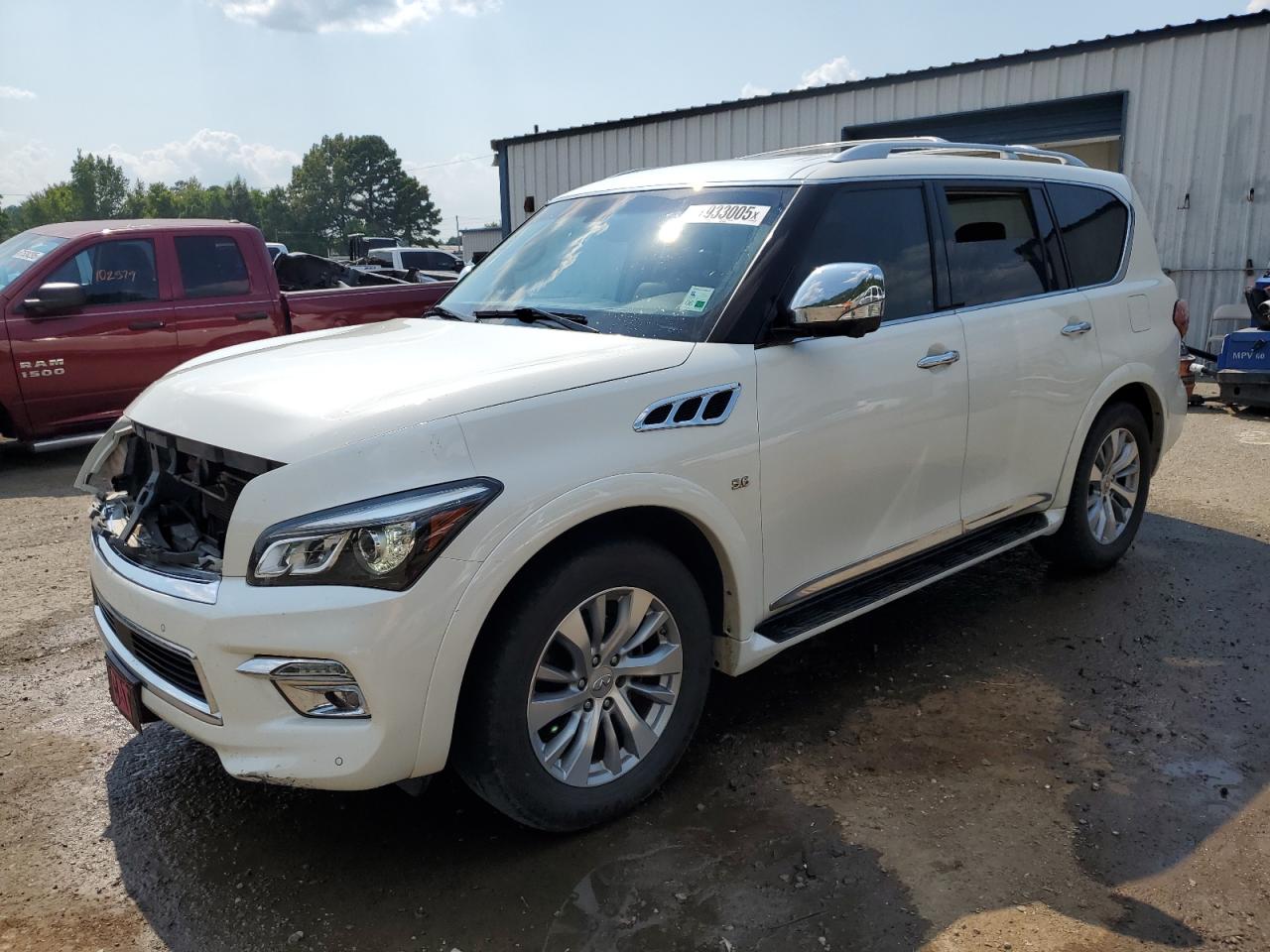 INFINITI QX80 2016