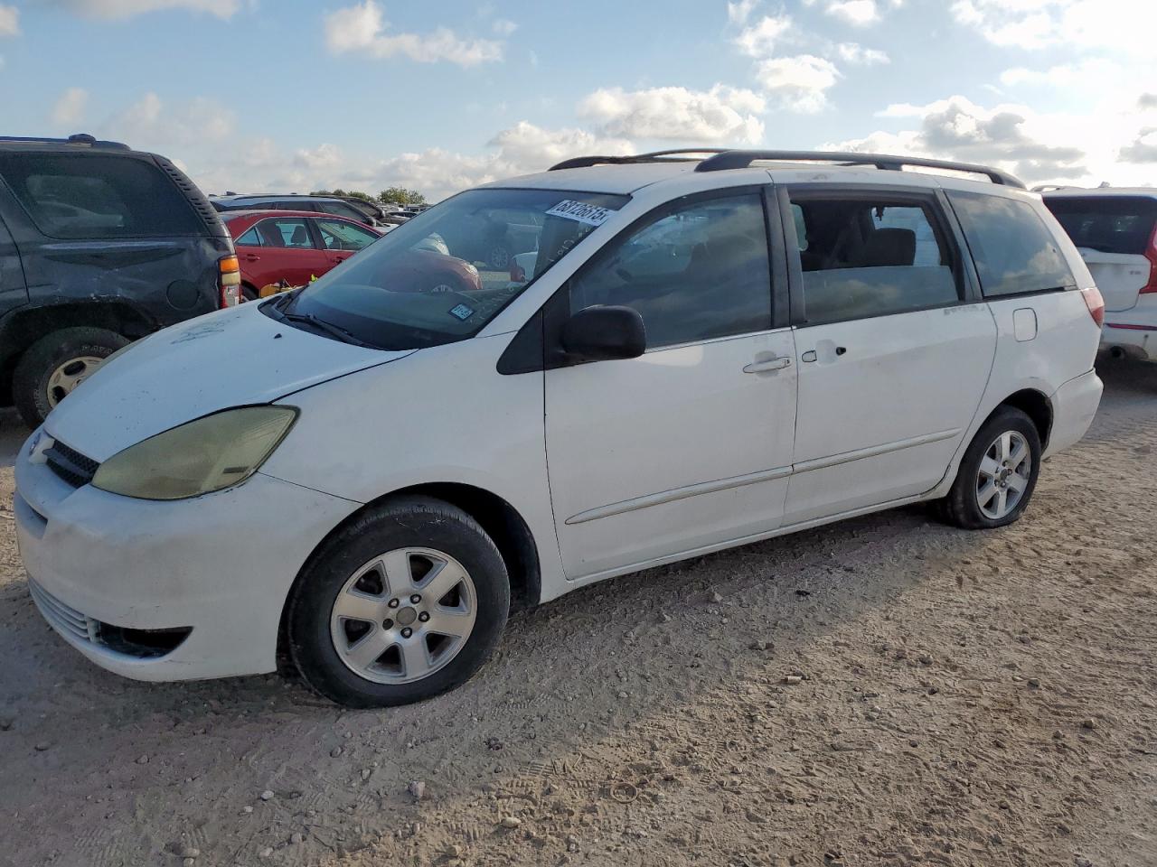 TOYOTA SIENNA CE 2004