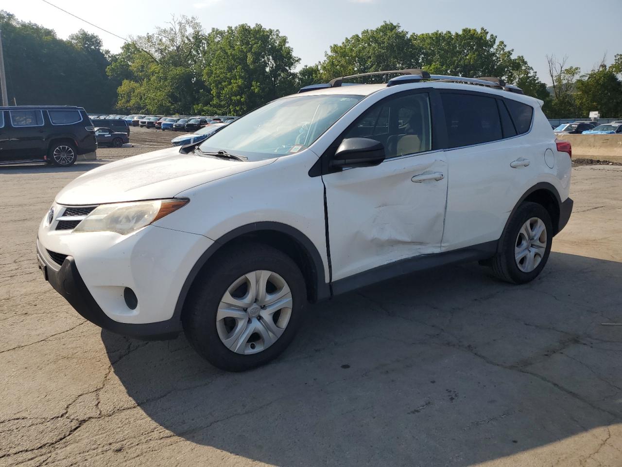 TOYOTA RAV4 LE 2013