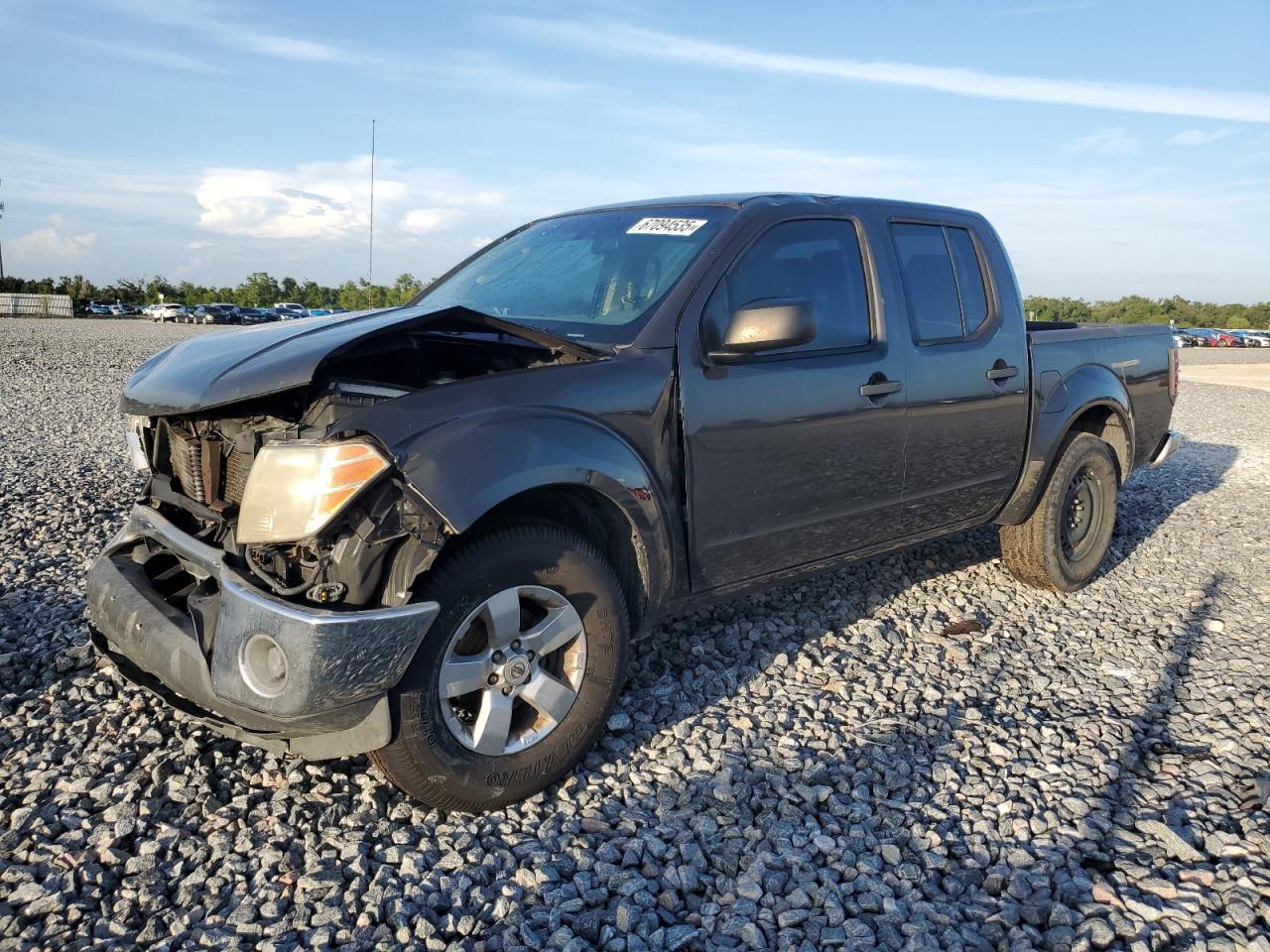 NISSAN FRONTIER C 2010