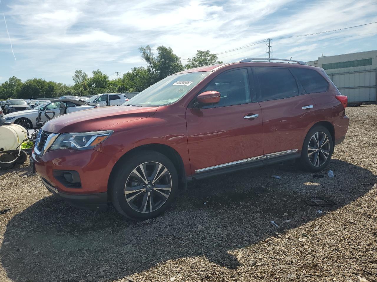 NISSAN PATHFINDER 2017