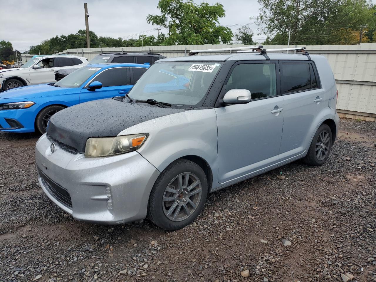 TOYOTA SCION XB 2013