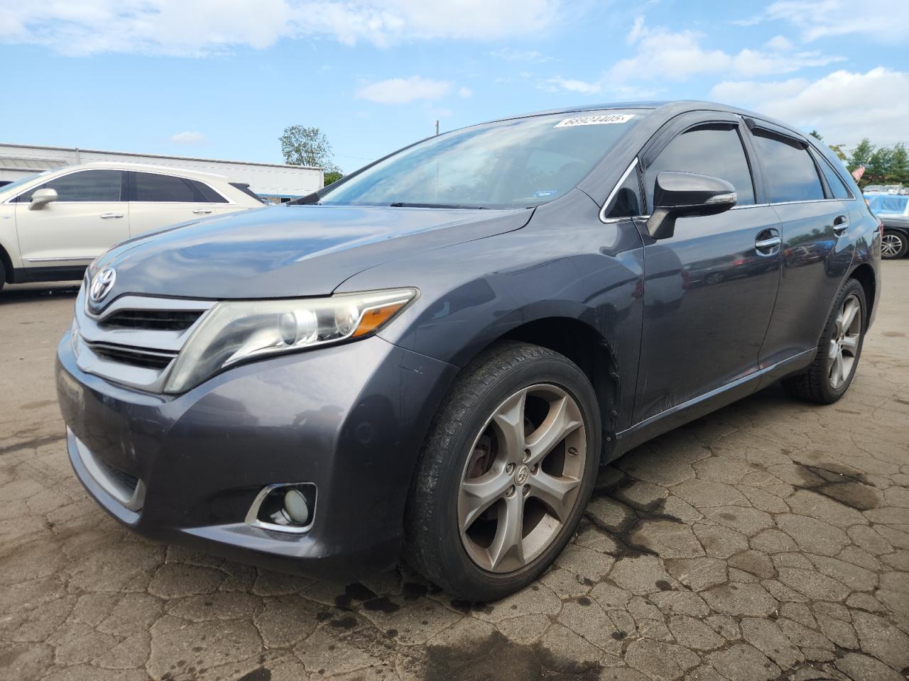 TOYOTA VENZA LE 2013