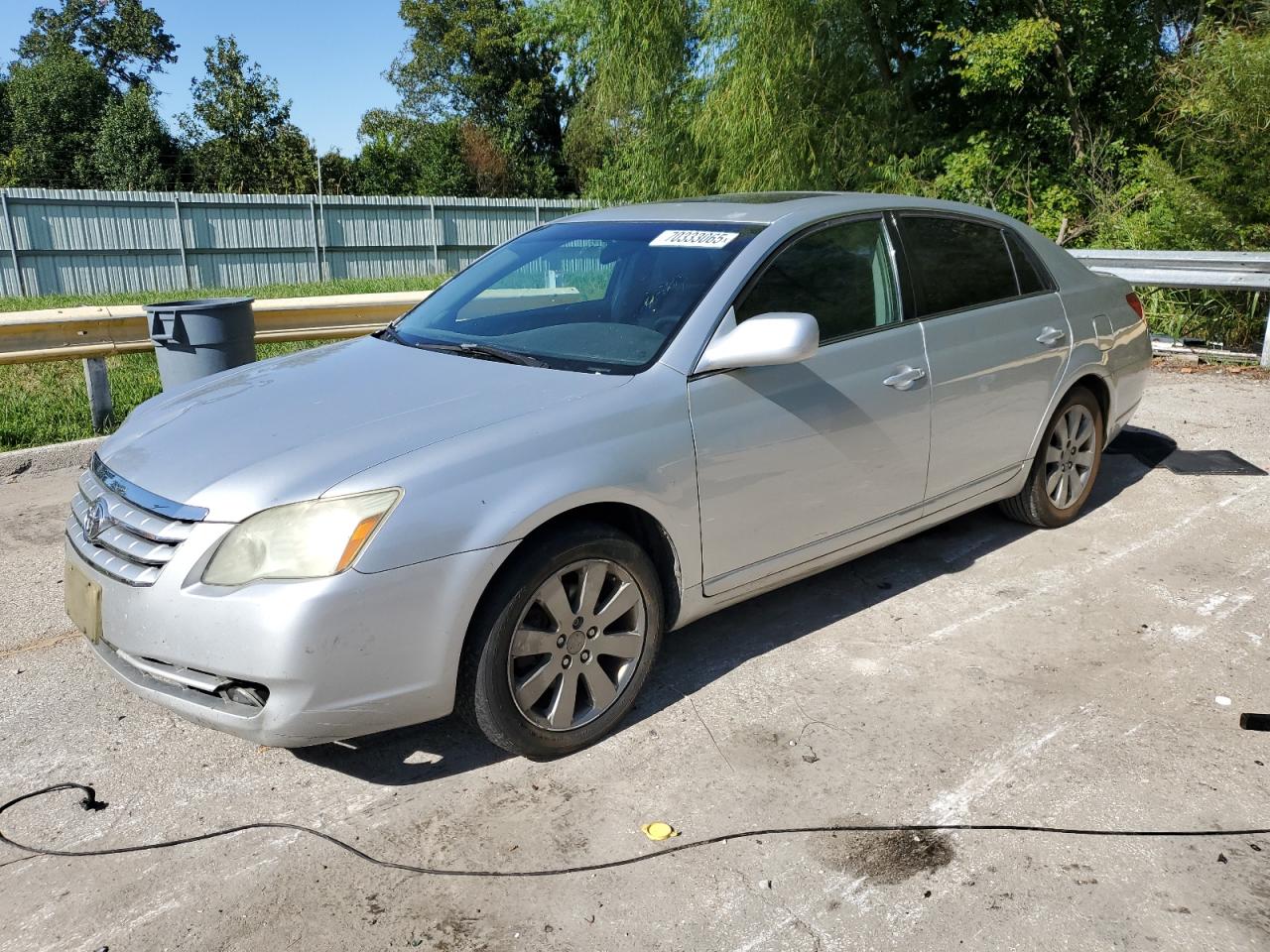 TOYOTA AVALON XL 2006
